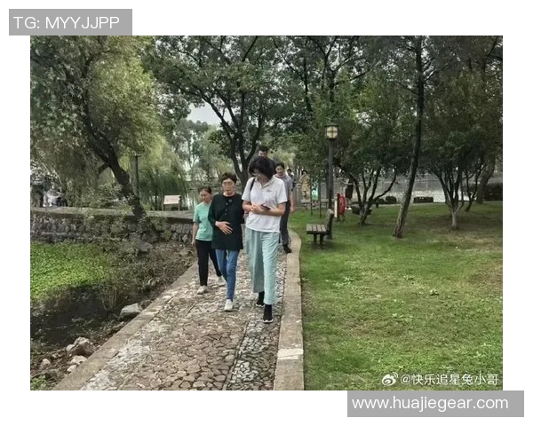 姚明携家人踏青游园享春日暖阳共度美好时光